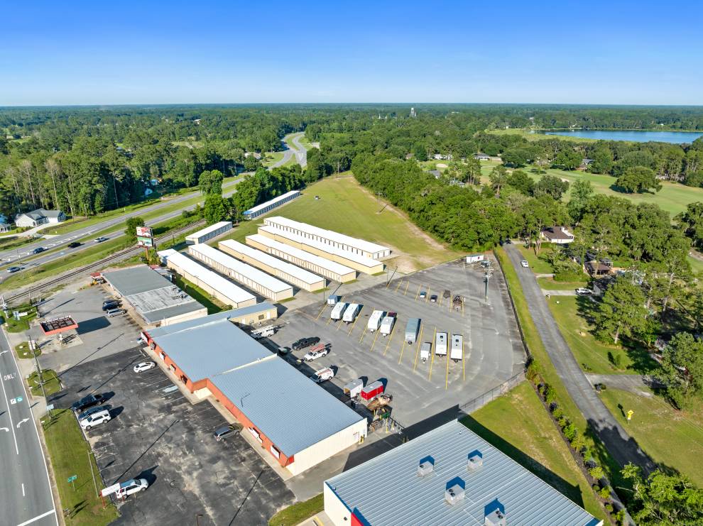 FreeUp Storage Lake Park Drone Shot Facility